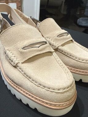 Steve Madden Beige Suede Platform Penny Loafers